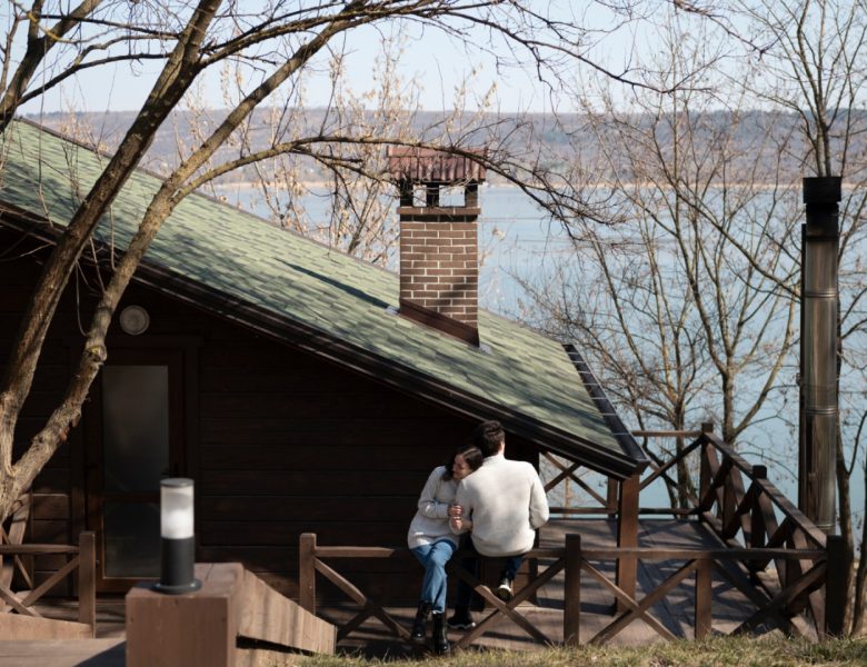 À la croisée des étoiles et des forêts : vivez une nuit dans le jura autrement